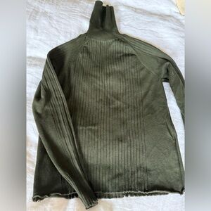 Zara Dark Green Ribbed Knit Top